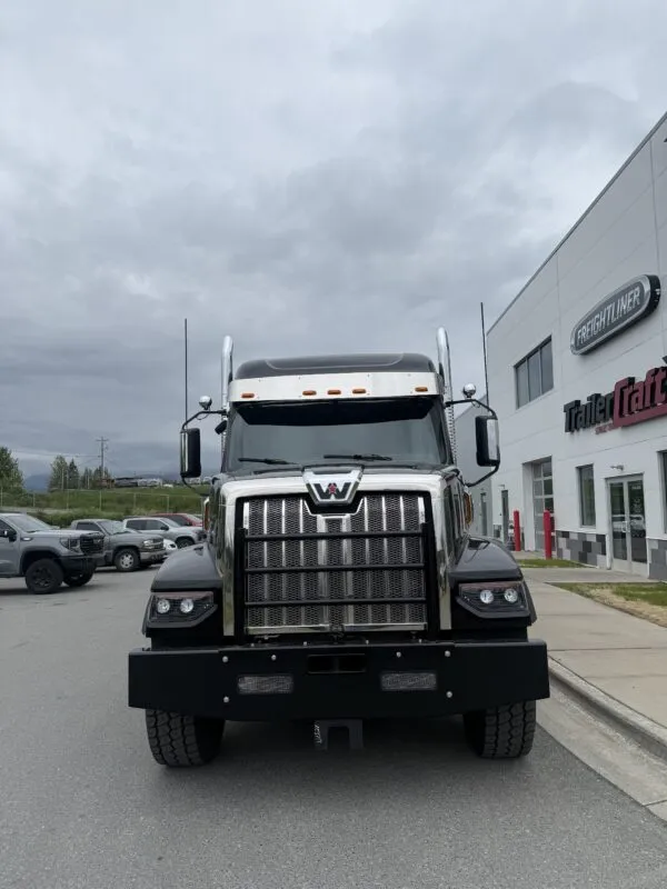 2027 Western Star 49X thumbnail 3